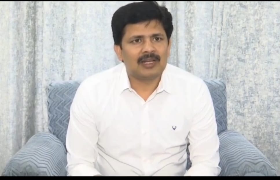 మెడికల్ కాలేజీల ప్రైవేటీకరణపై టీడీపీ తప్పుడు ప్రచారం చేస్తుంది: తిరుపతి ఎంపీ మద్దిల గురుమూర్తి